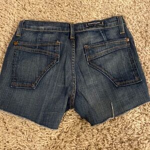 ❣️Unique❣️Rock and Republic Vintage Look Cut Off Jean Shorts size 29
